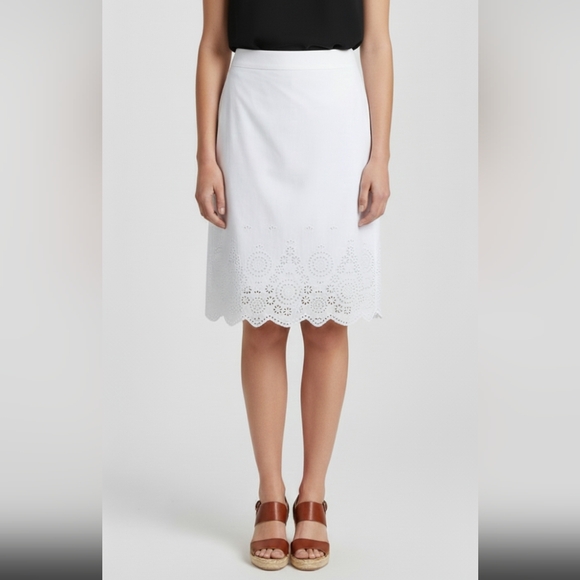 Banana Republic white eyelet skirt Womens size 6 Basic Capsule - Picture 1 of 10